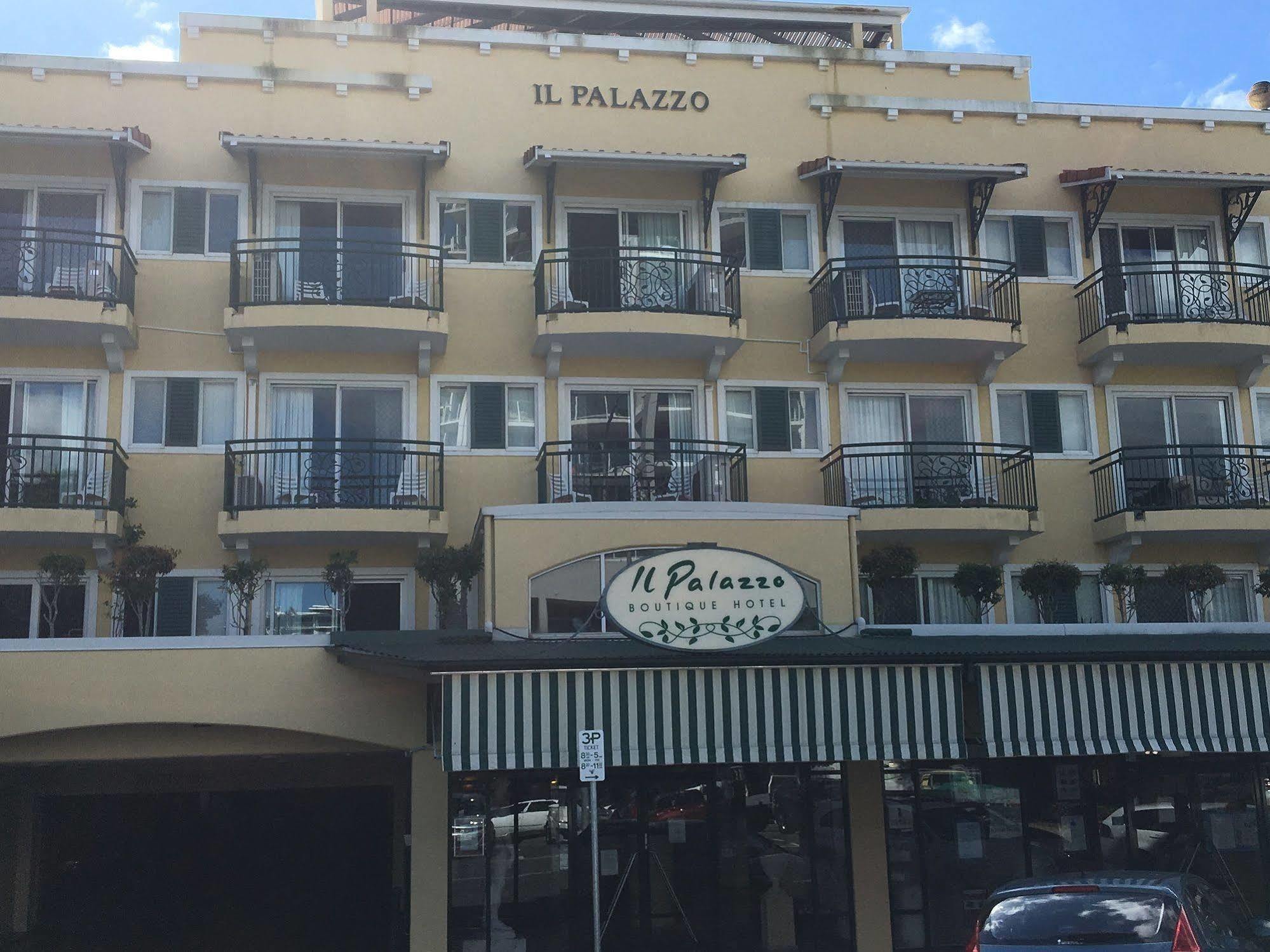 Il Palazzo Holiday Apartments Cairns Exterior foto